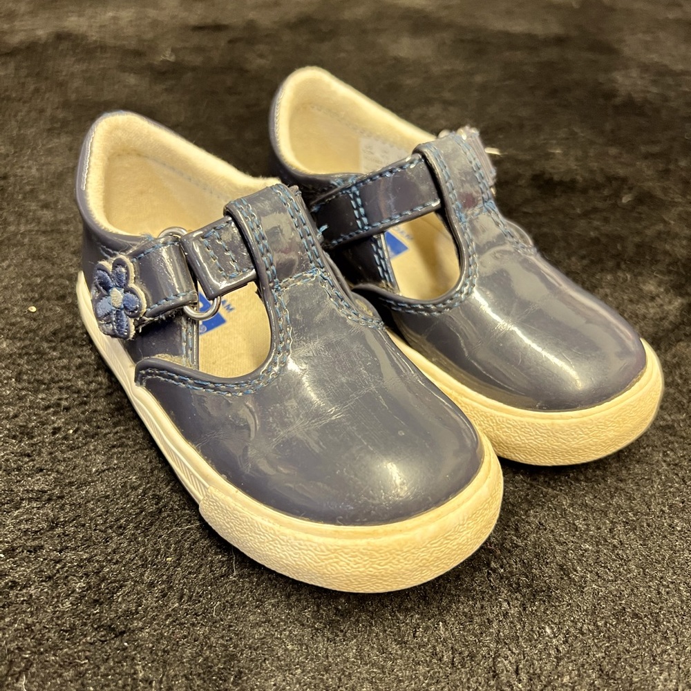 Keds Mary Jane’s in Navy